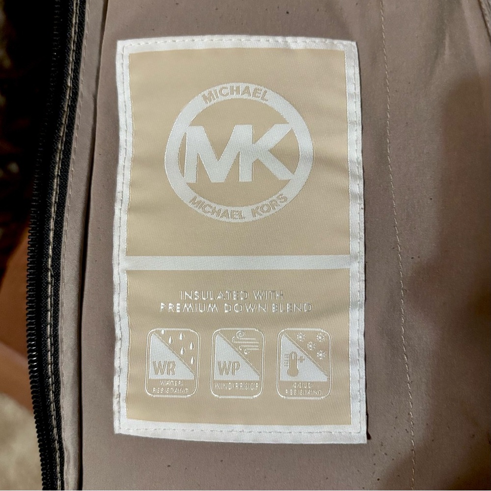 Michael Kors Packable Puffer Jacket-Hooded - Picture 2 of 10